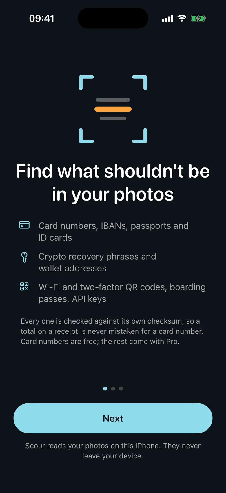A photo privacy app listing what it looks for in a photo library